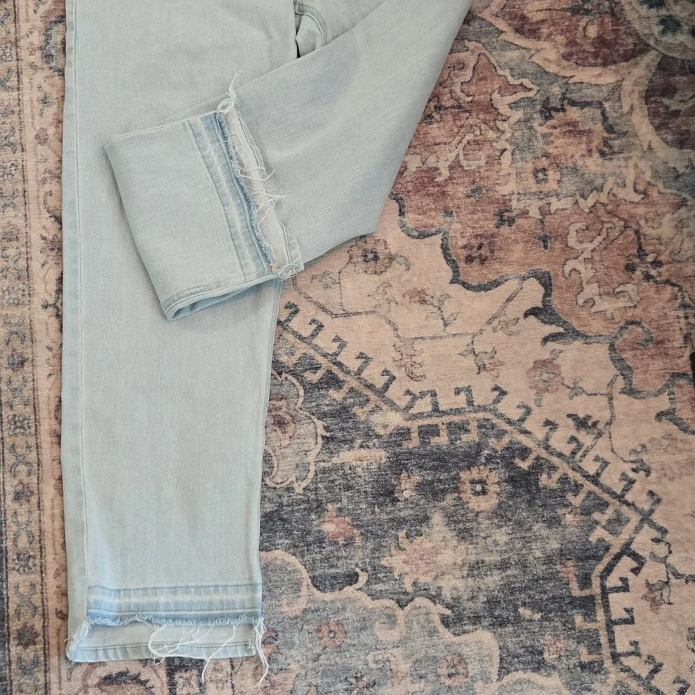 Light Wash Jeans - Picture 2 of 4